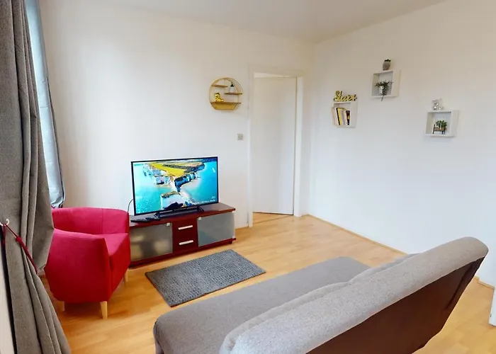 Au Bord De L'eau 아파트 *