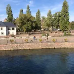 Au Bord De L'eau Apartmán